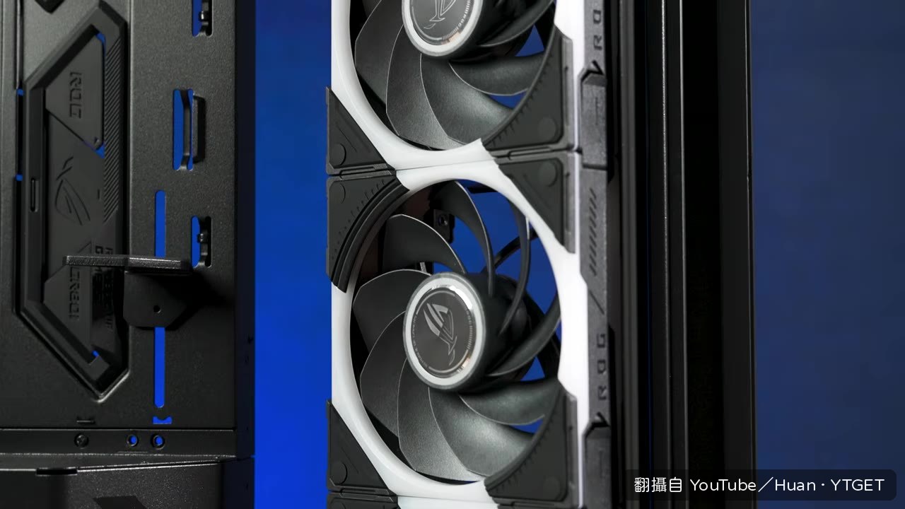 側邊風扇支架可旋轉45度