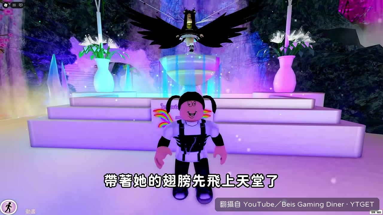 展廳裡擺滿 Lizzie 的作品