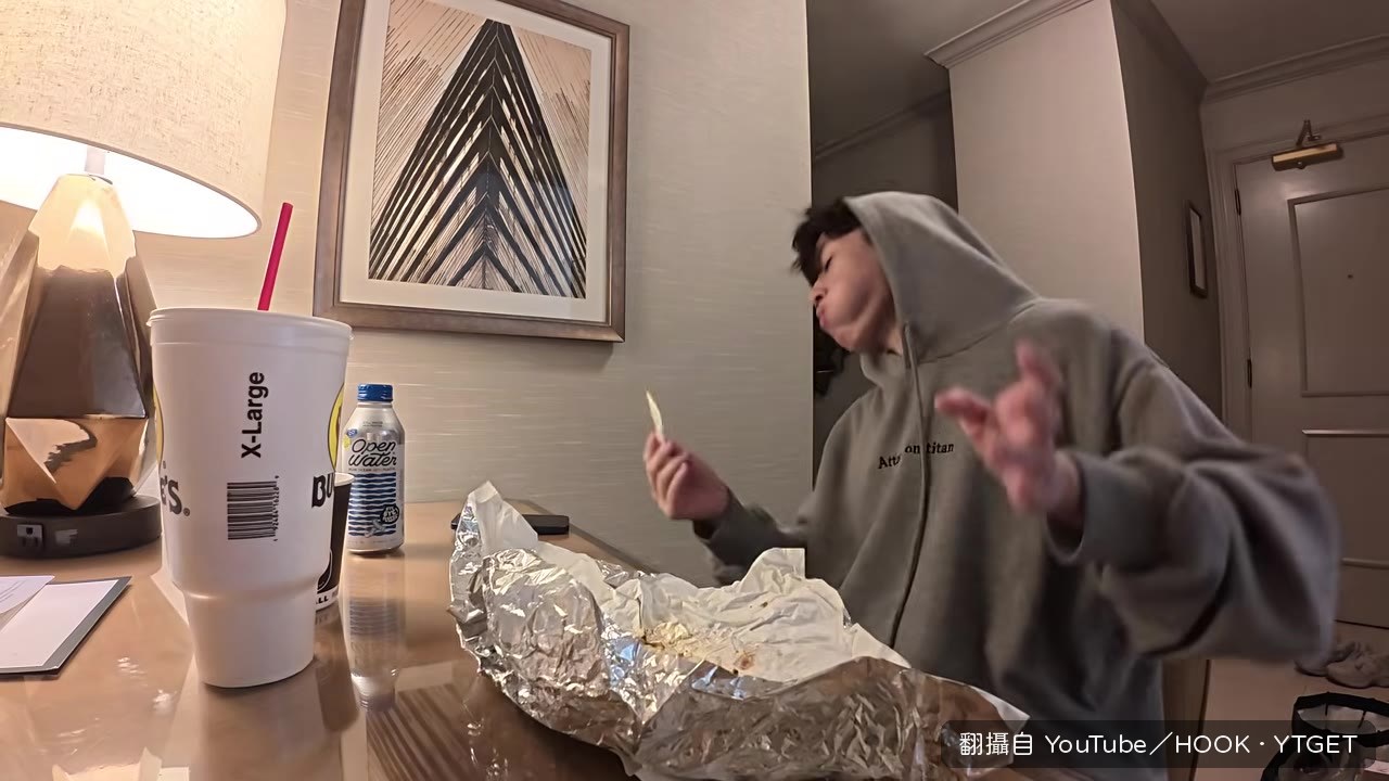 布里斯基漢堡肉多到滿出來