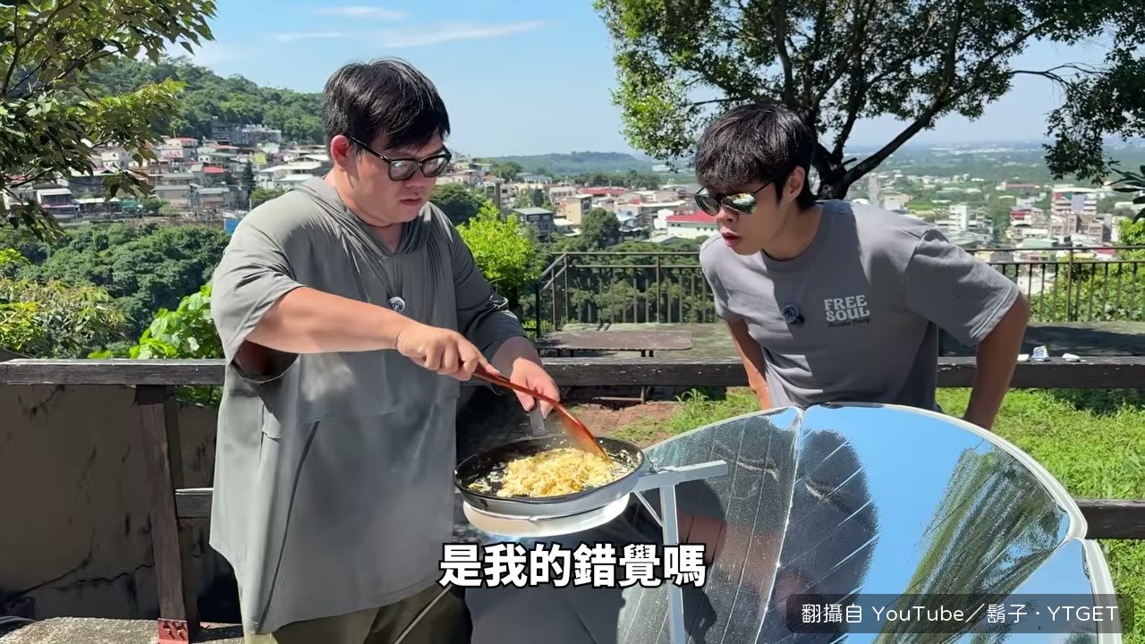 滑蛋下鍋，鍋面意外不太沾