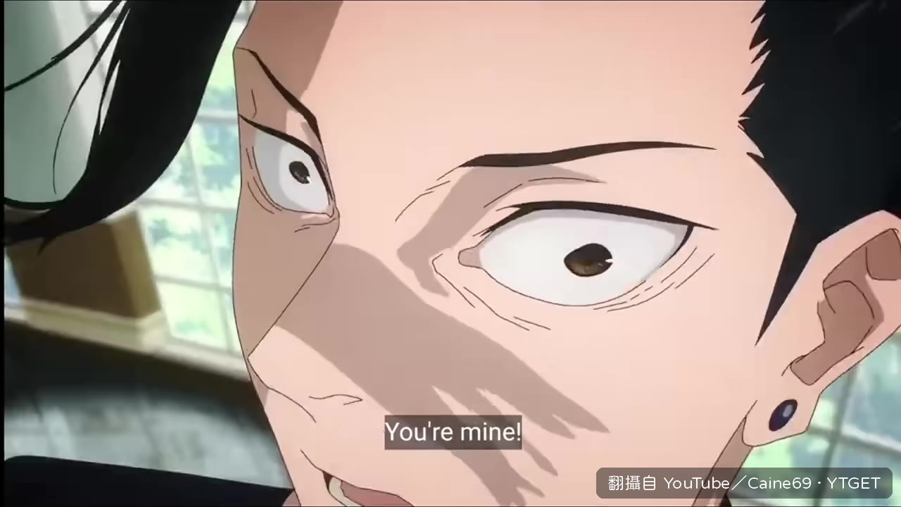 小魚穿筆記給隊友看