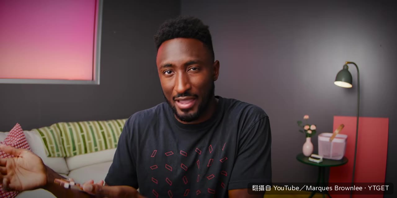 Pro 版本價格不合理，MKBHD 只推薦 base 機型