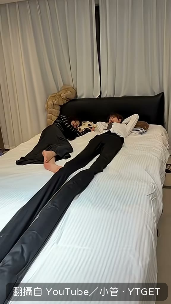 賴回家睡著的那一幕