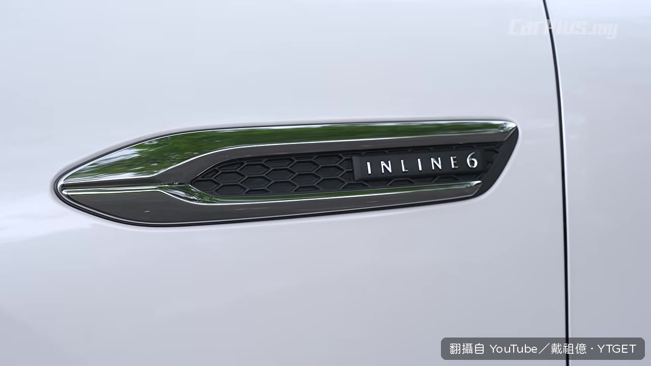 有靈魂的車,不是一堆螢幕能取代的