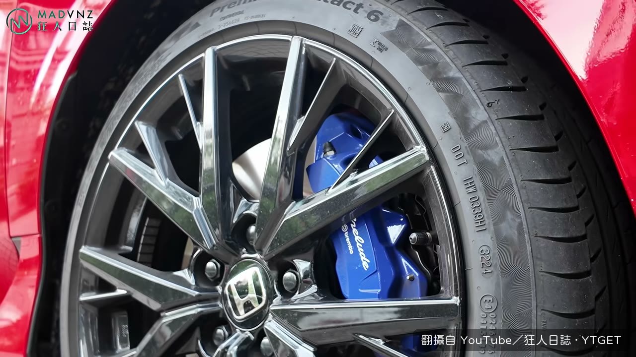 兩人為了雙門車的意義吵起來