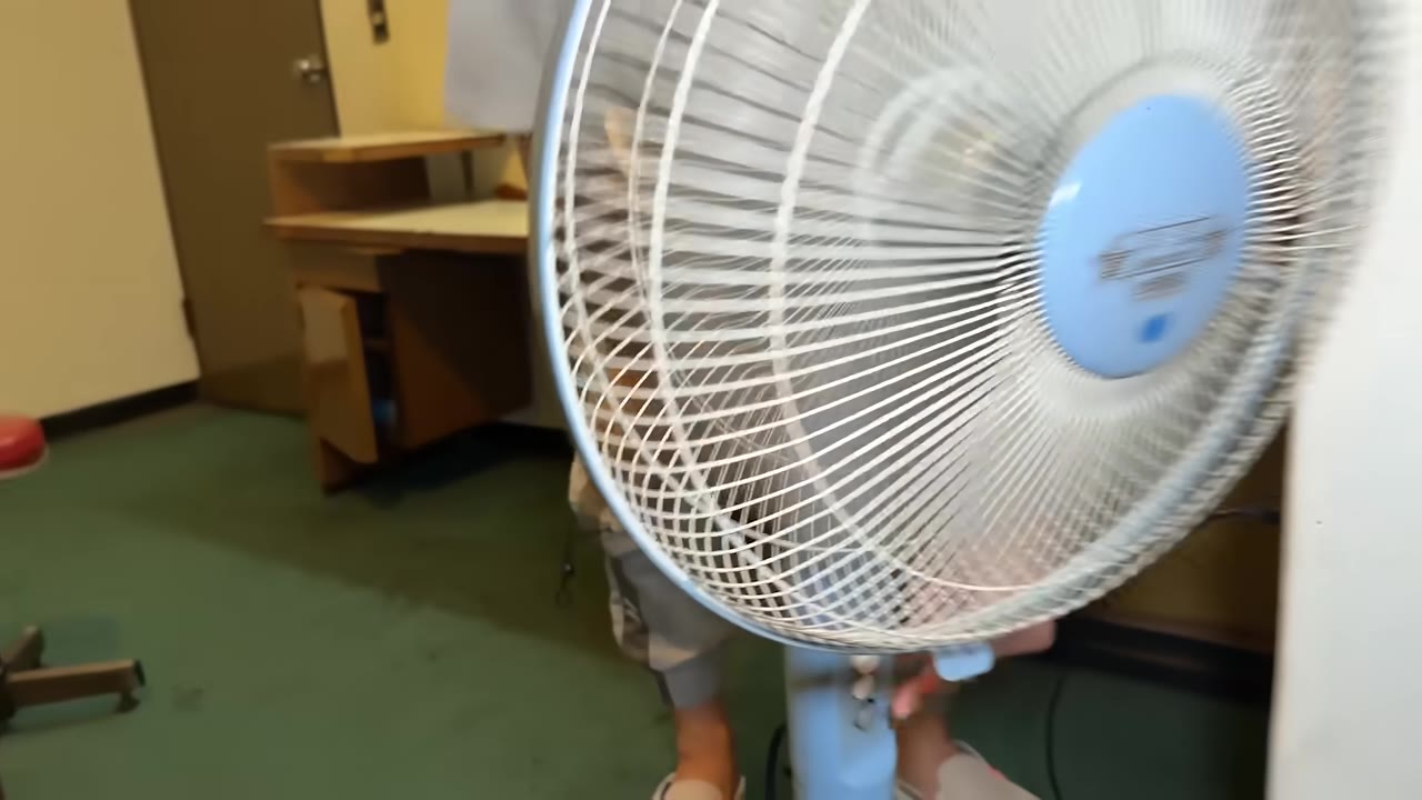 電風扇四顆按鈕全都是壞的