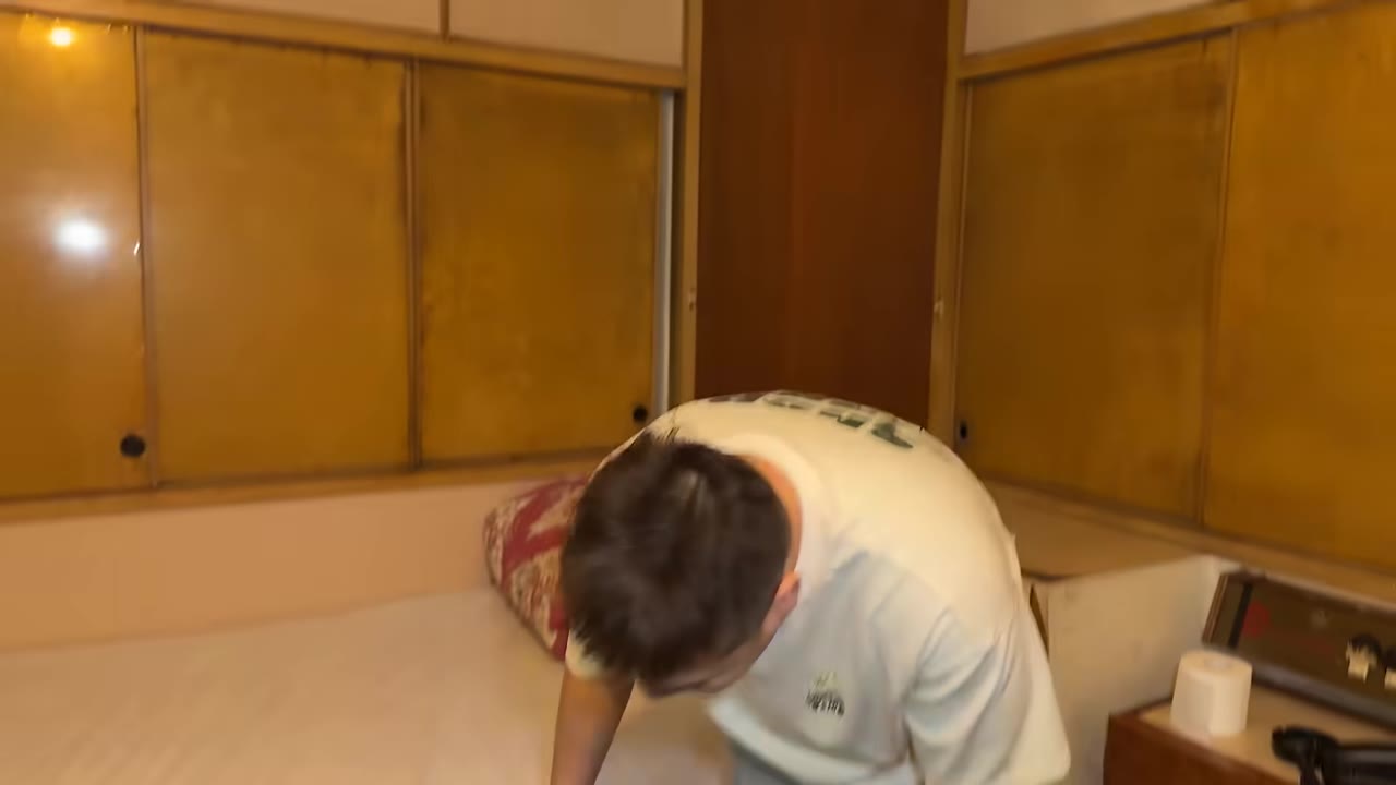床腳墊磚頭床板斷掉