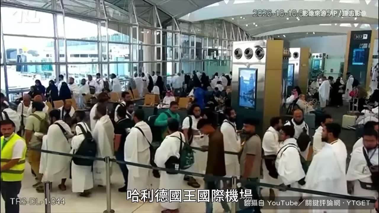 監視器拍下機場爆炸瞬間