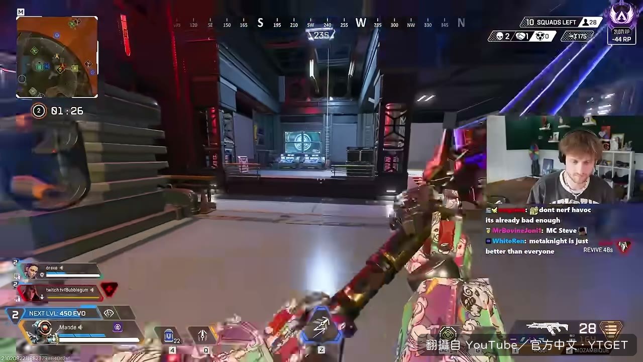 預設造型的 40 等玩家拿著 Havoc 把他打爆