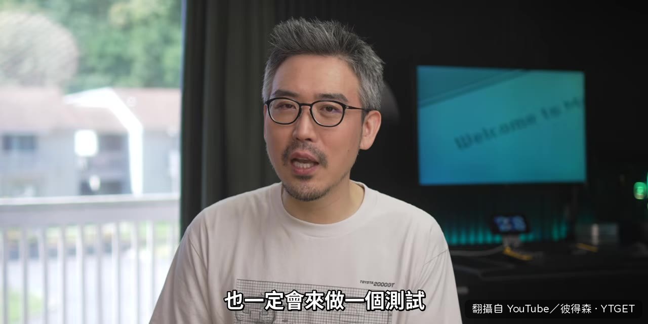 轉軸耐用度未知，彼得森建議買 AppleCare+ 比較保險