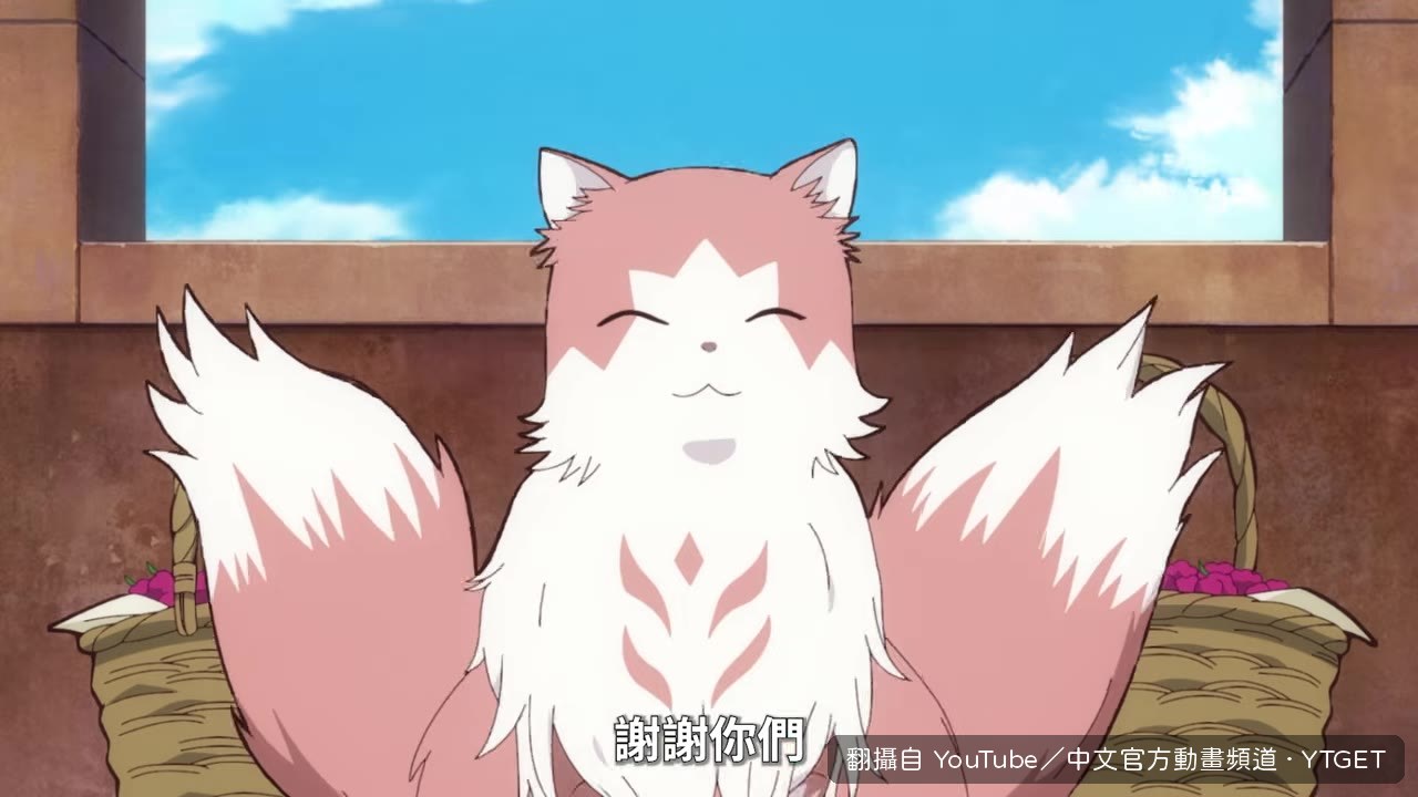 媽媽吃下樹莓露出笑容