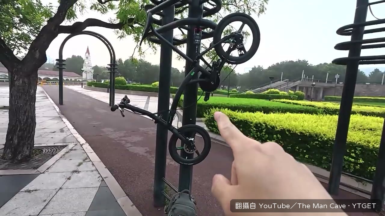 整台車吊起來準備上秤