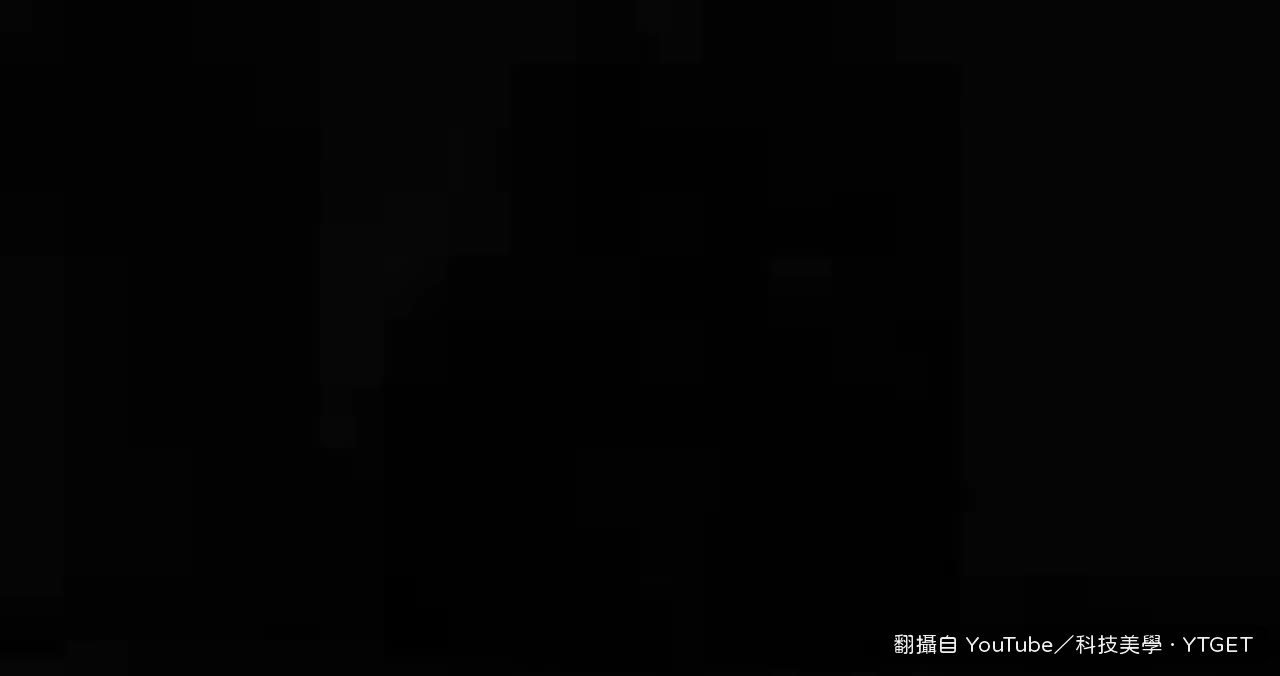 撕掉貼膜,iPhone 摺疊屏真機現身