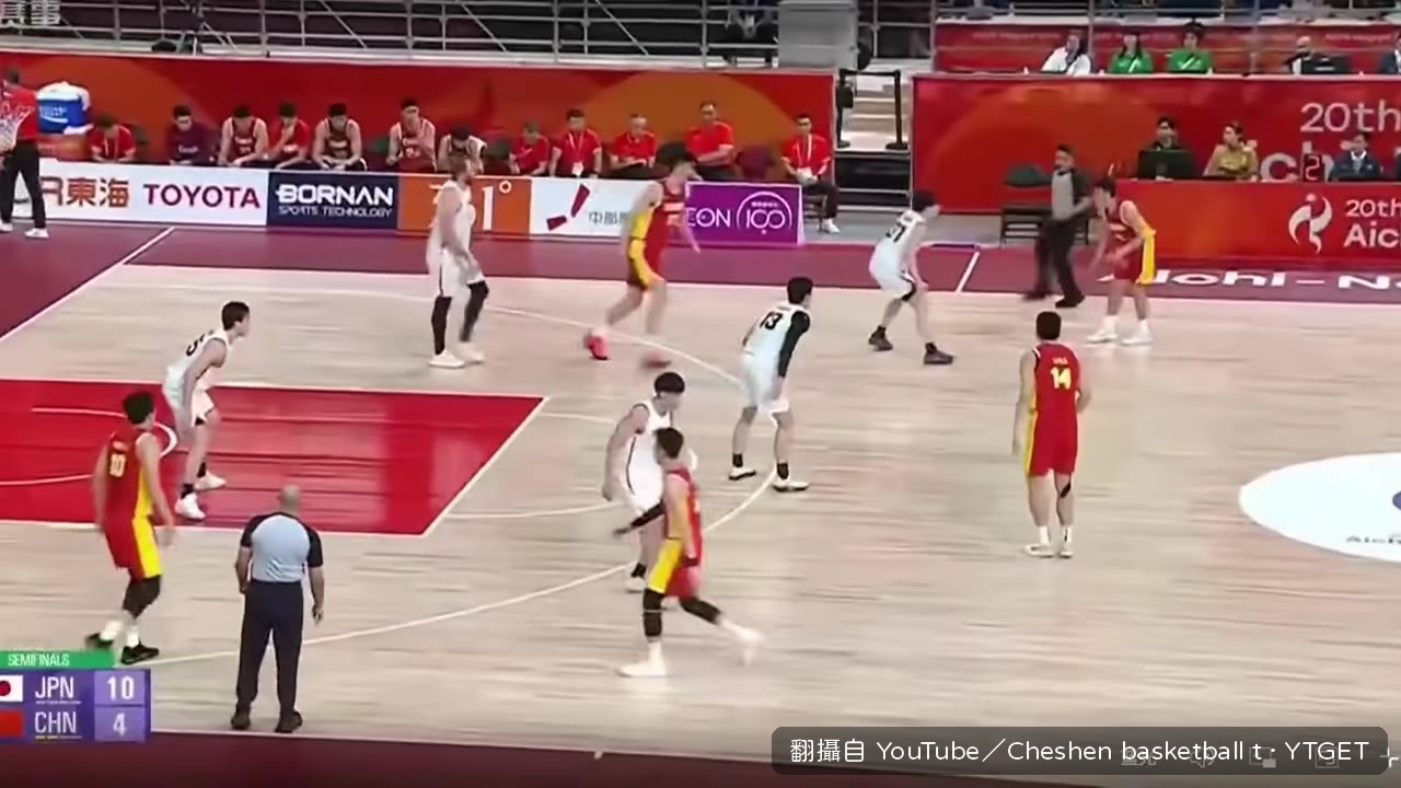 中國隊擋拆後沒人跑位
