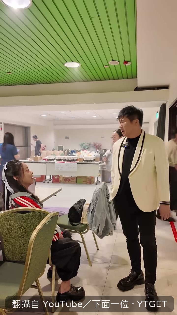 胡瓜唸鍾採穎年紀輕輕不要那麼虛榮