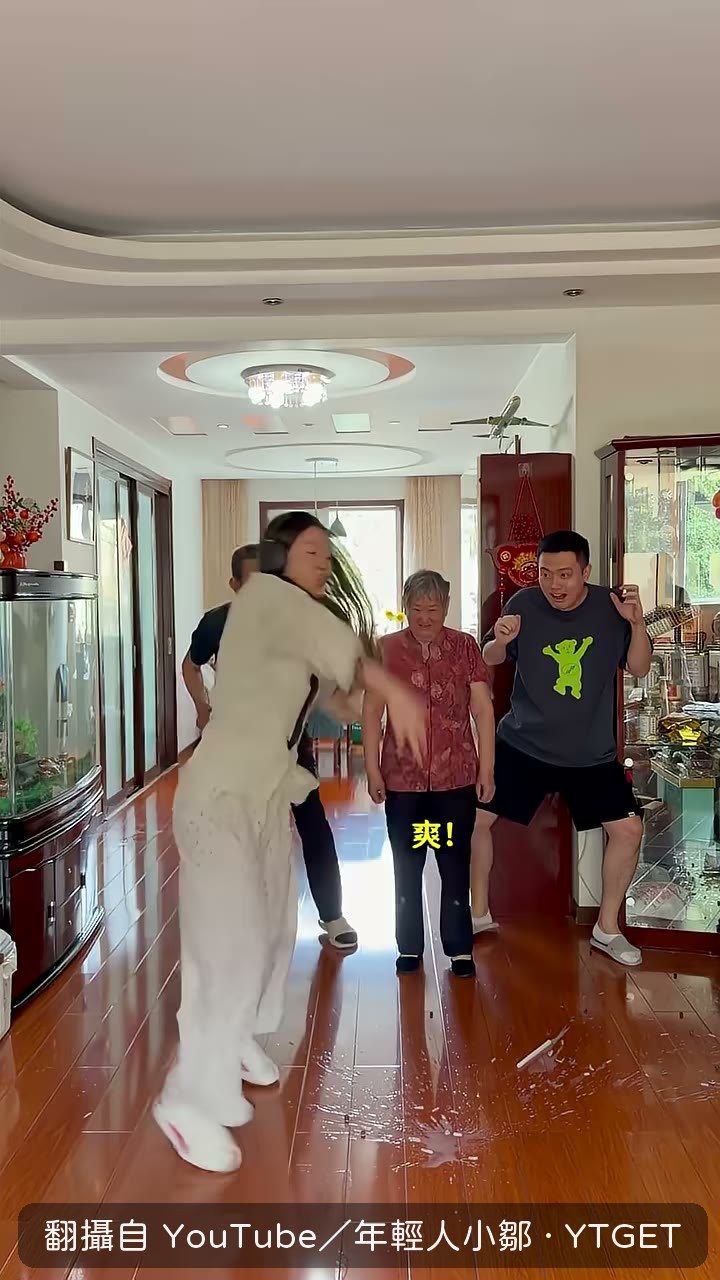 業配吸塵器講得超順