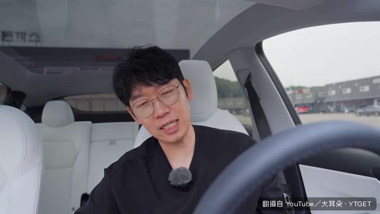 用樓層坪數比喻 M6 與 M5 Pro 差距