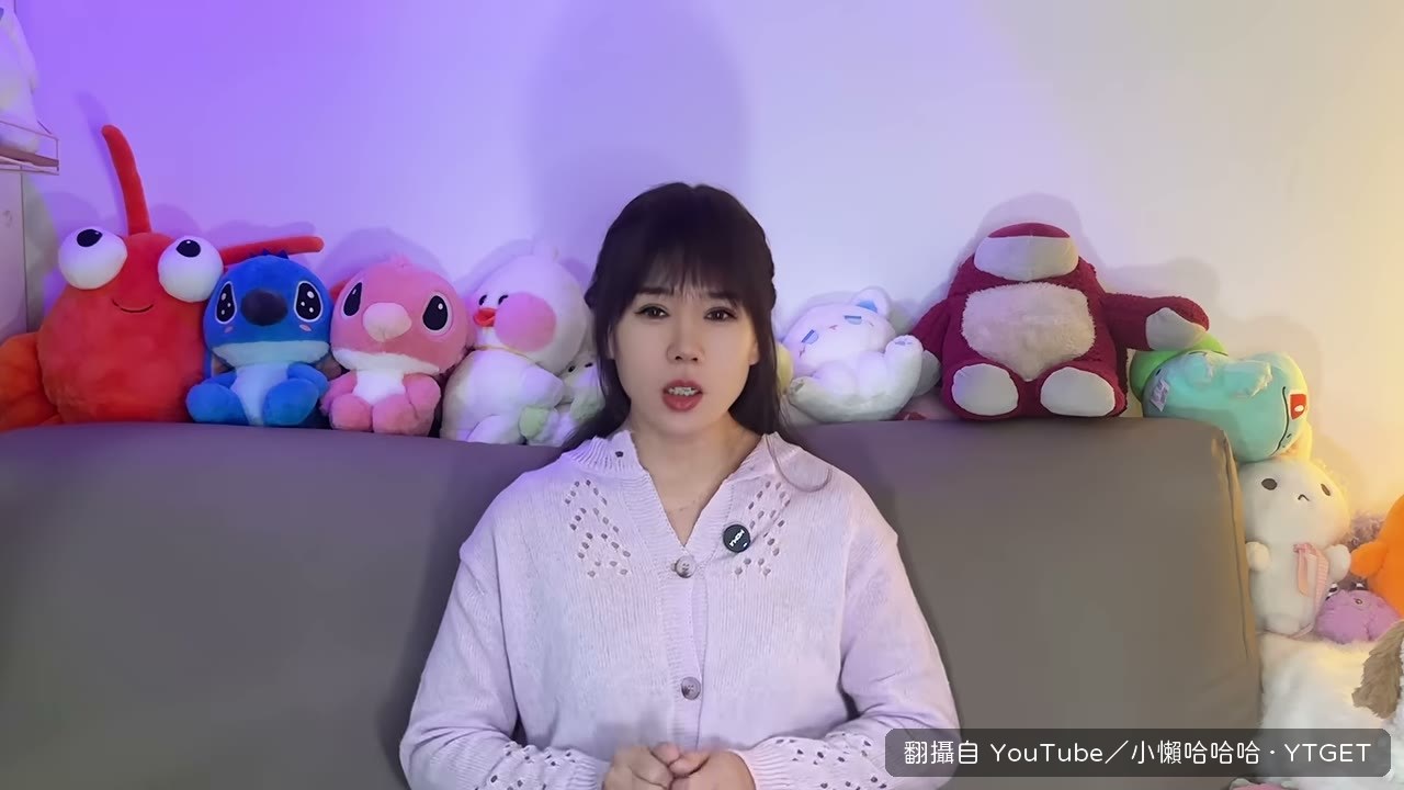 拆解發現龍骨從內部頂穿螢幕