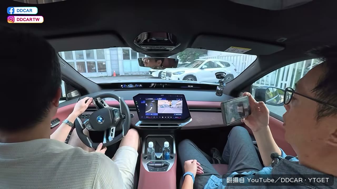 自動停車挑戰超窄車位