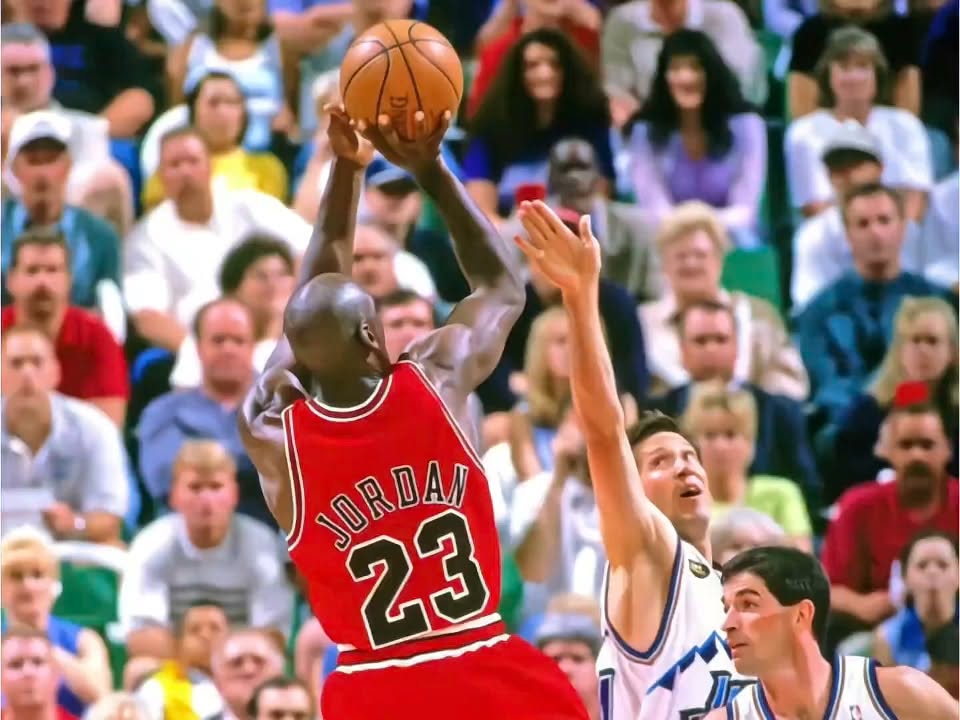 NBA八大招牌動作深度解析：從天勾到後仰跳投的統治力密碼